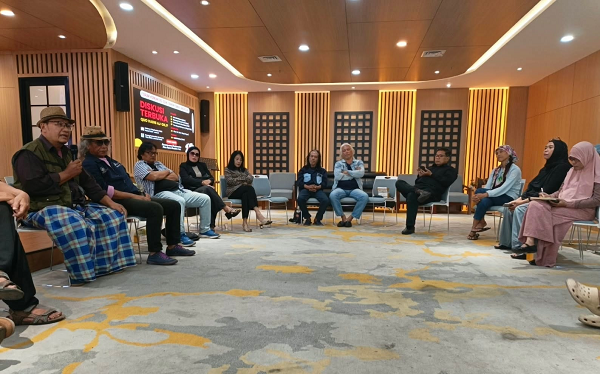 Lampaui Kewenangan, Bubarkan AJ Mengemuka dalam Diskusi Terbuka FKSTIM aj.png