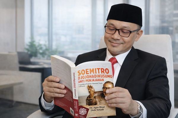MENGKHIANATI PIKIRAN SOEMITRONOMICS anang.png