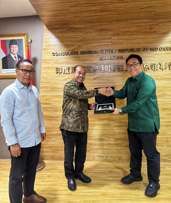 KJRI Shanghai dan Diplomasi Pengetahuan untuk Indonesia rasyid1.png
